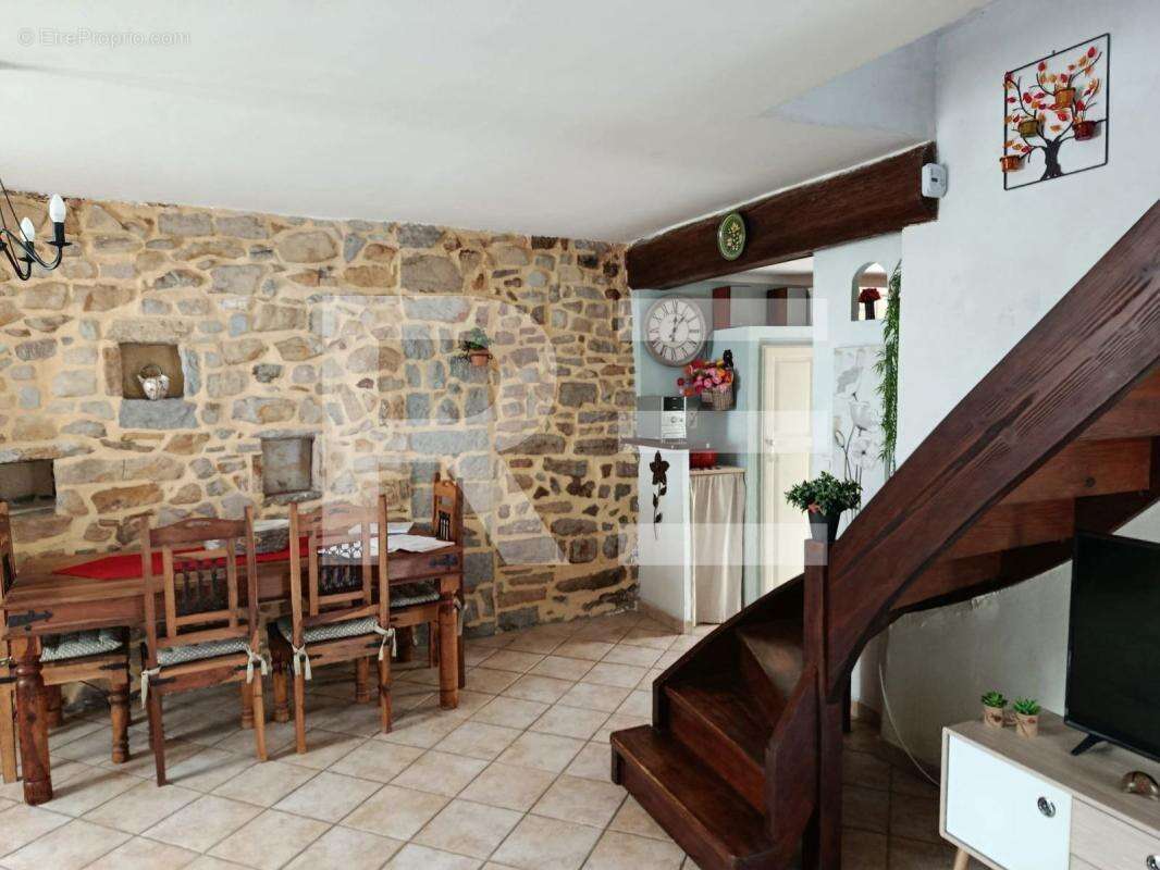 Maison à LEDIGNAN