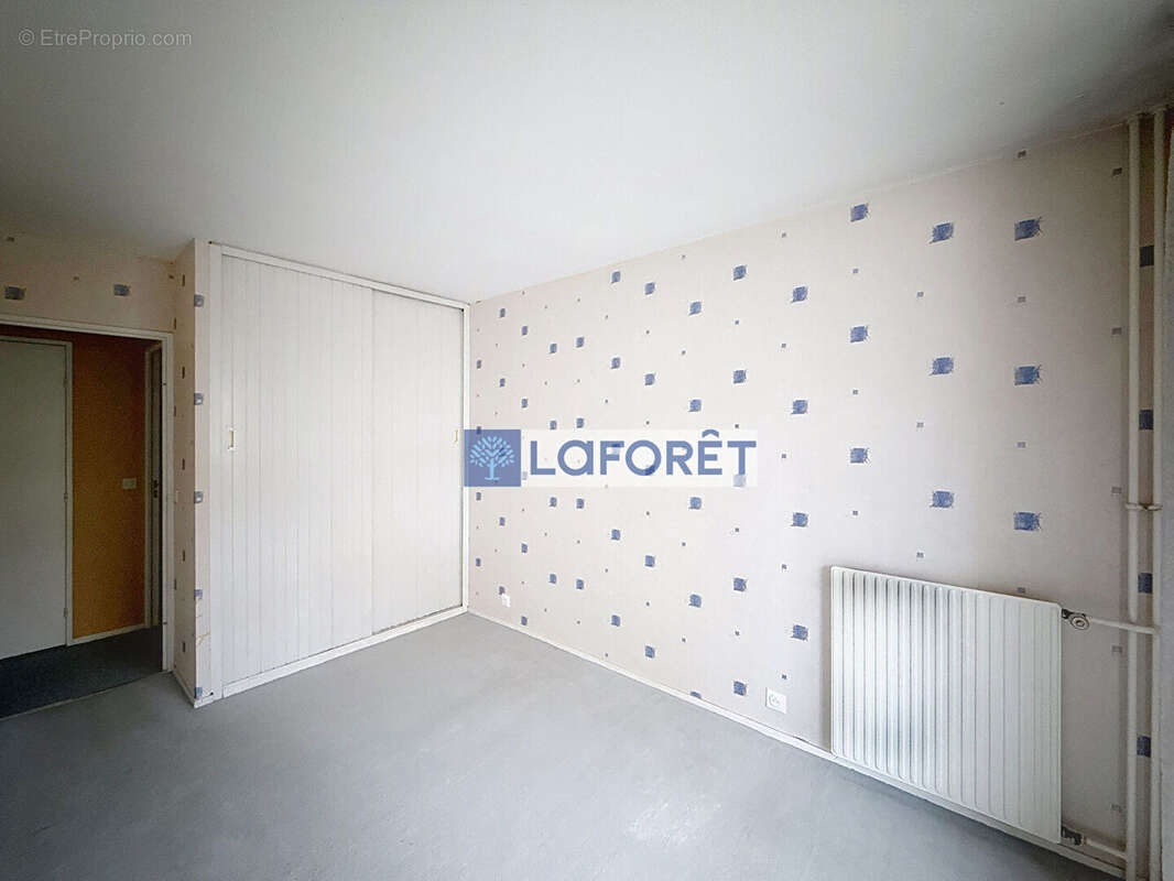 Appartement à ELANCOURT