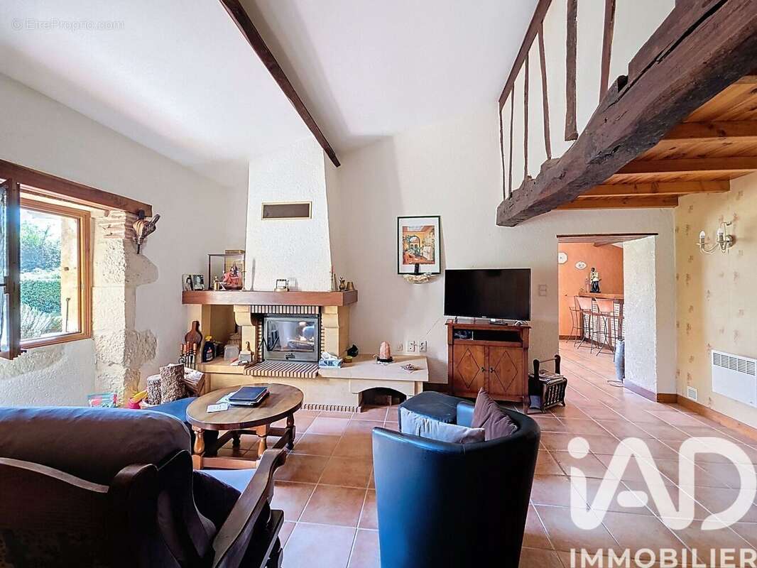 Maison 140 m² à Ordan-Larroque  - photo 3