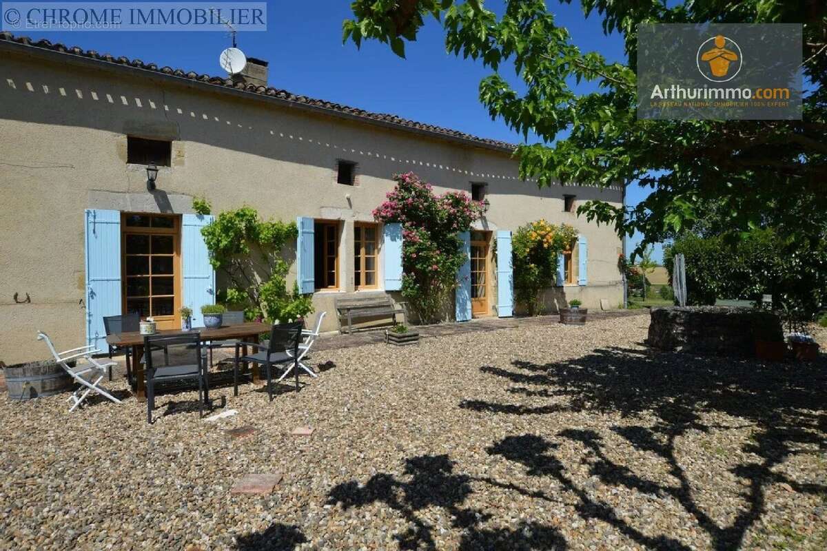 Maison à LEVIGNAC-DE-GUYENNE