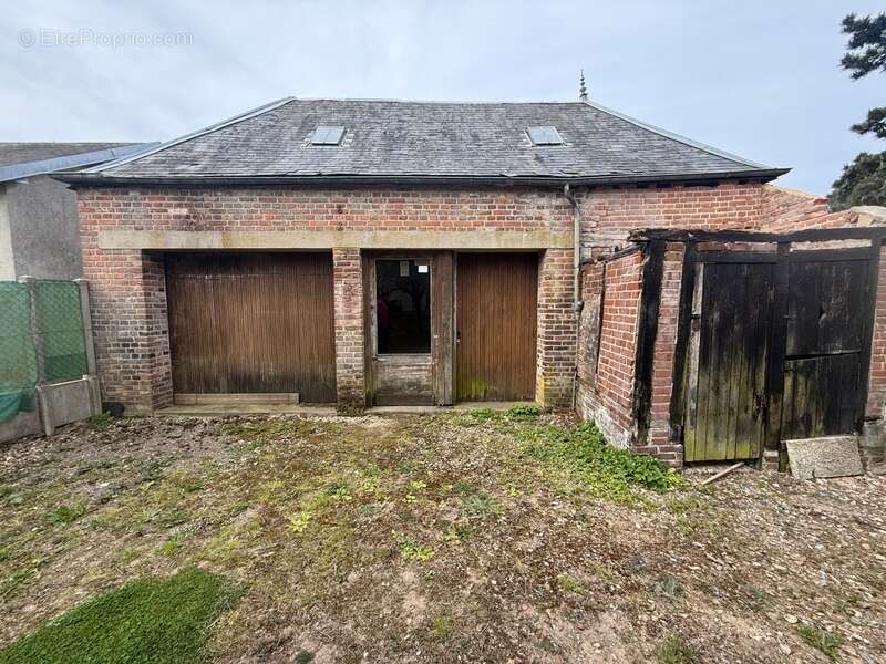 Maison à LA FEUILLIE