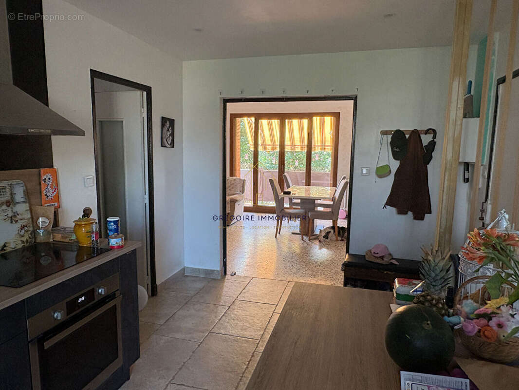 Appartement à PERTUIS