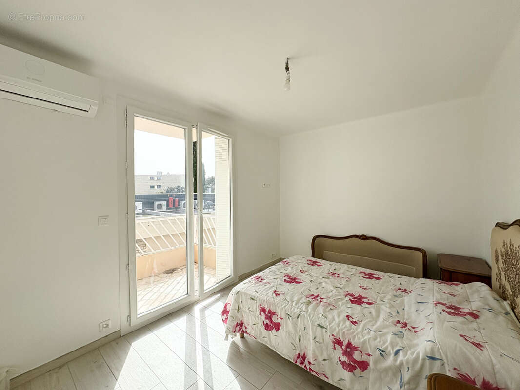 Appartement à SANARY-SUR-MER