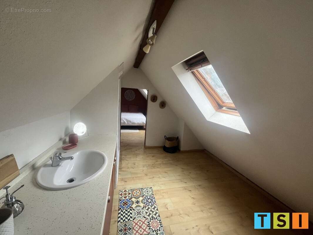 BAGNÈRES-DE-LUCHON  Une adresse rare entre montagne, confort et rentabilité - photo 13
