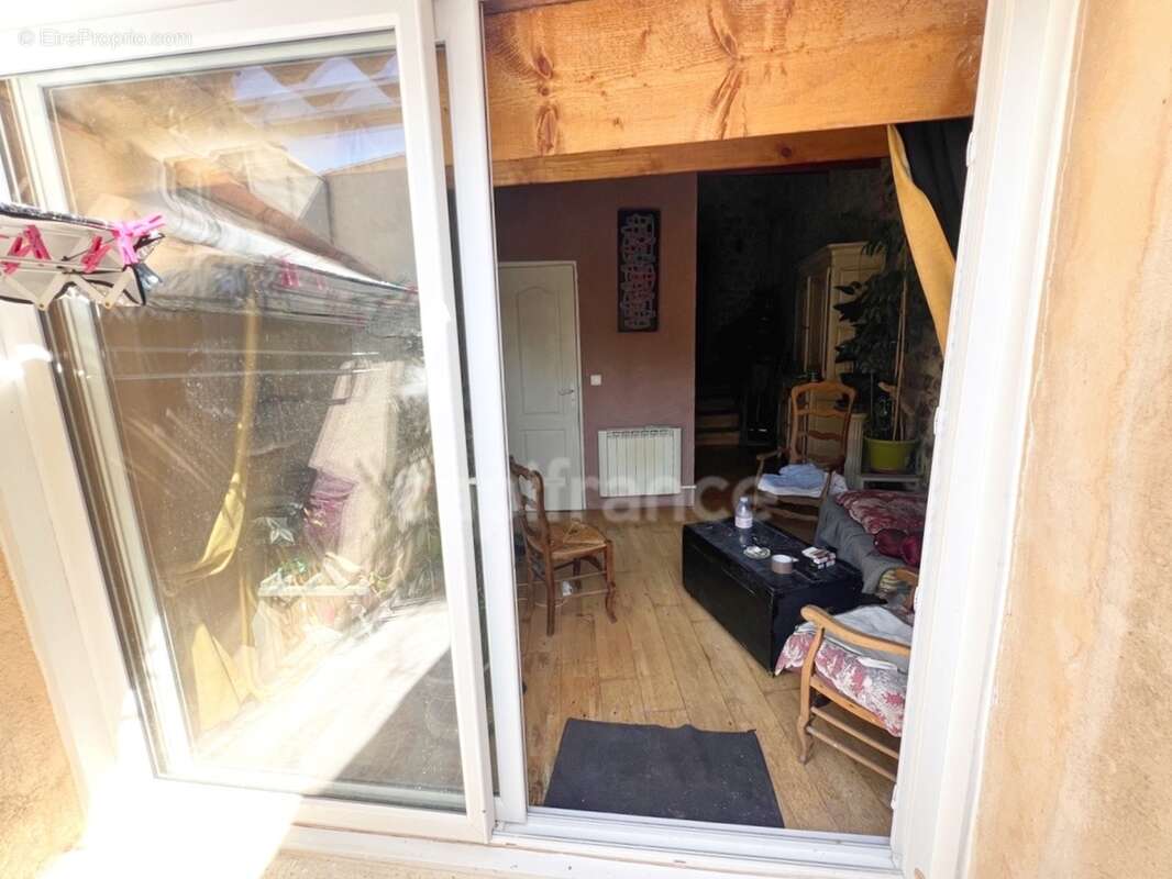 Maison à vendre à Reillanne (04110) – 152 m² – 4 chambres – Terrasse, balcon et charme provençal - photo 10