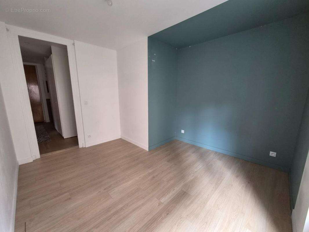 Beau T4. 25 rue Jules Ledin. Dpe C. Appartement rénové avec cachet - photo 8