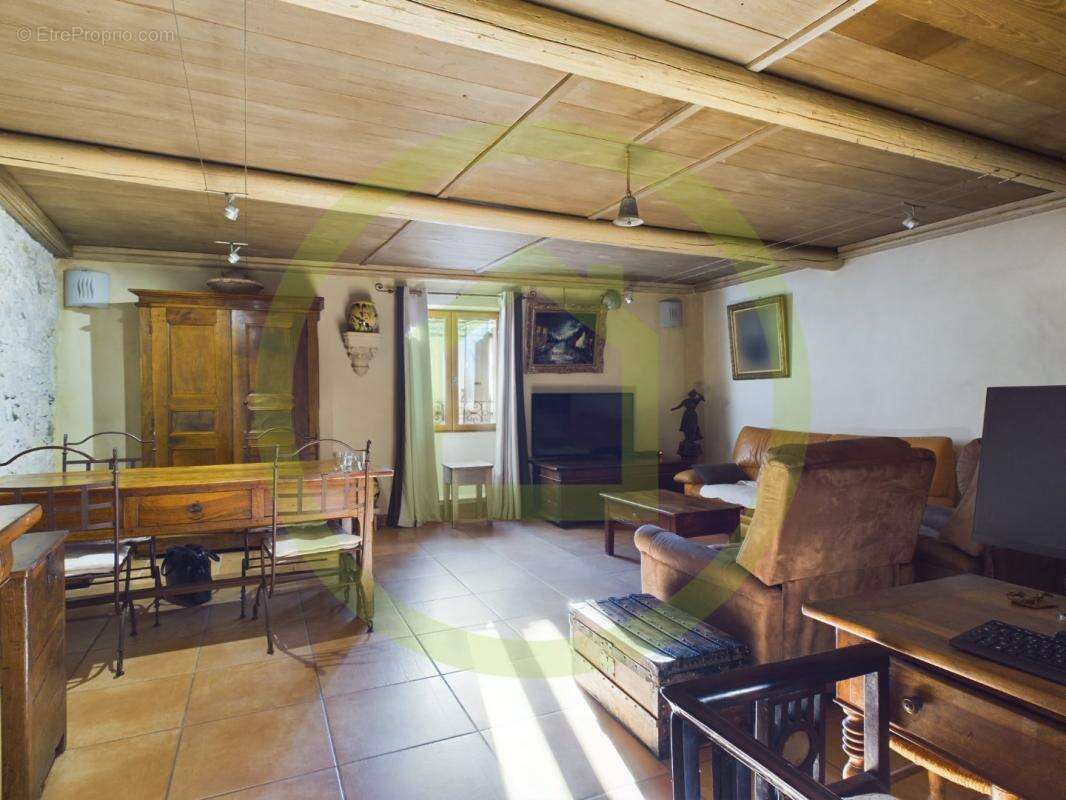 Maison à BEAUCAIRE