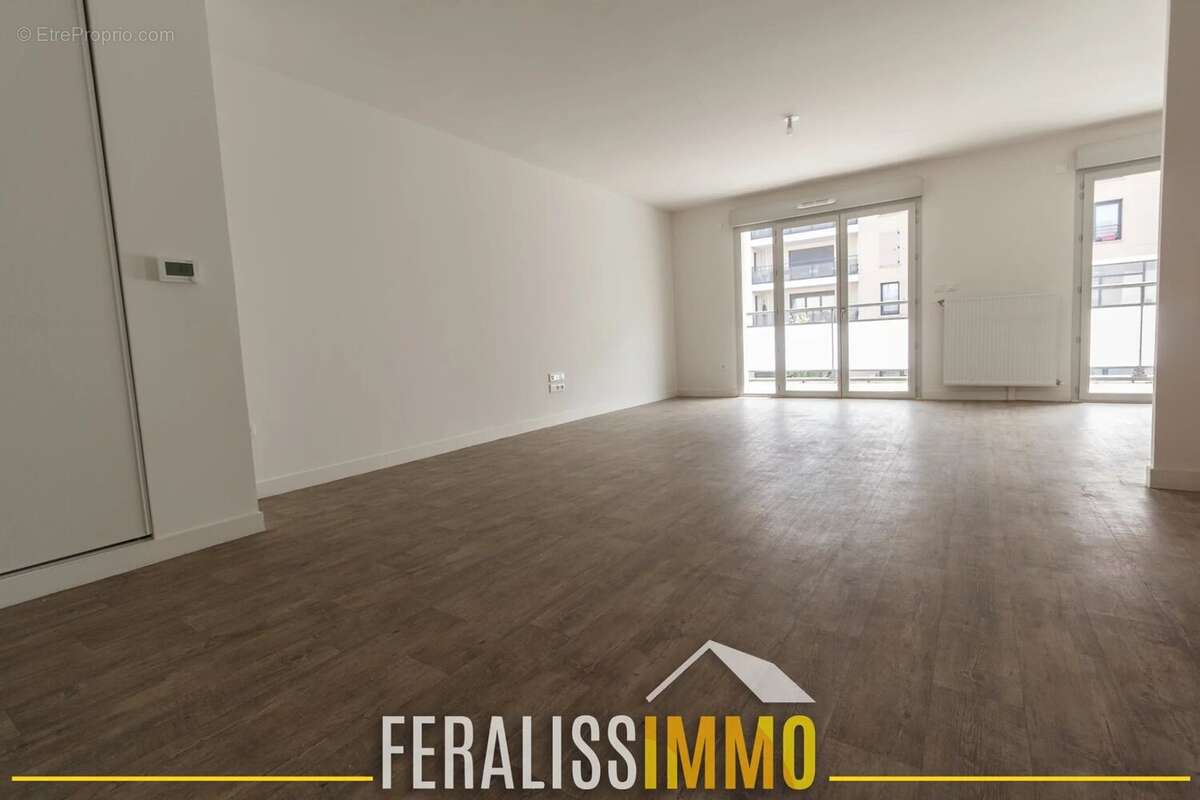 F4 en duplex tout neuf ! - photo 4