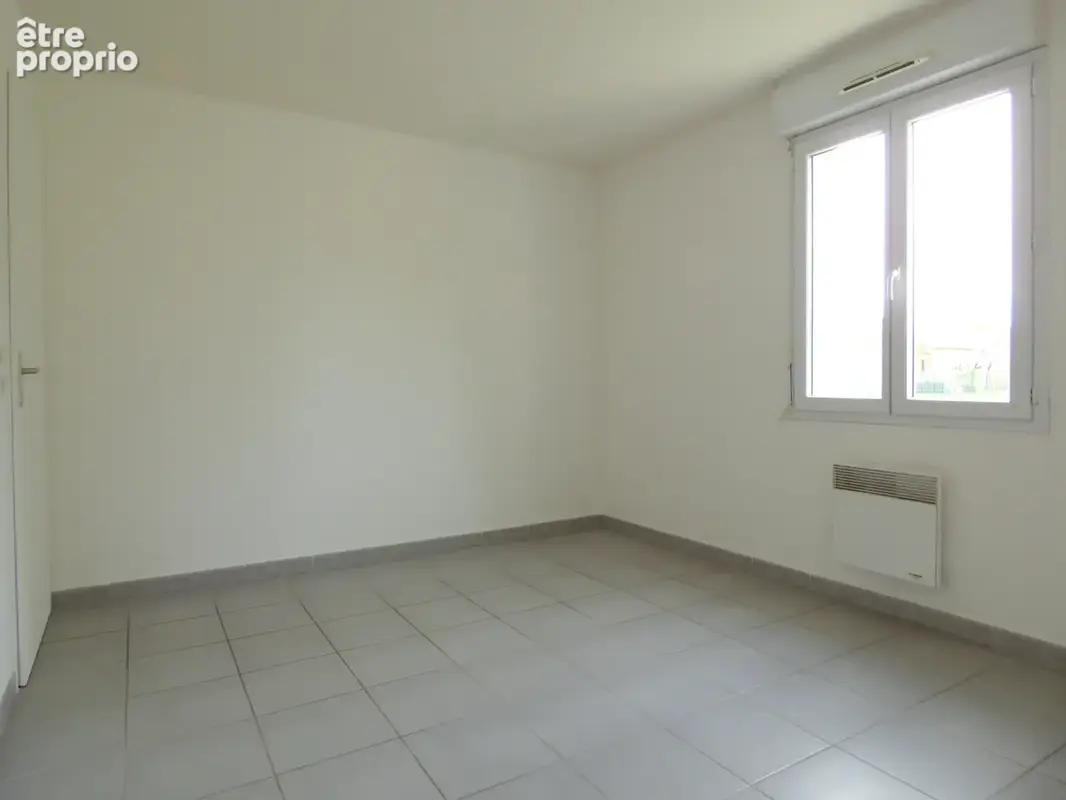 Maison plain-pied PMR 94 m2   3 chambres à Jaunay-Marigny - photo 9