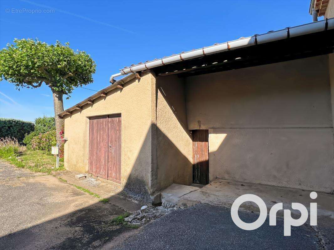 Maison à UPIE