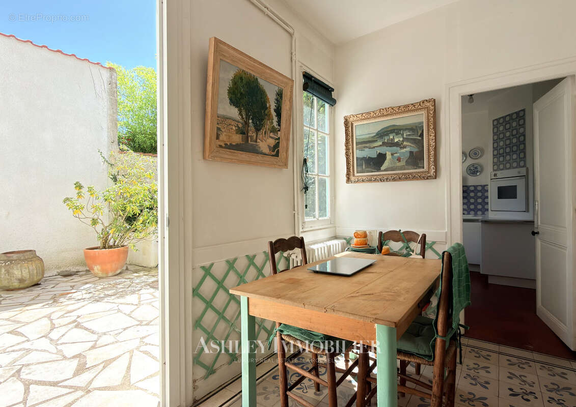 Maison à LA ROCHELLE