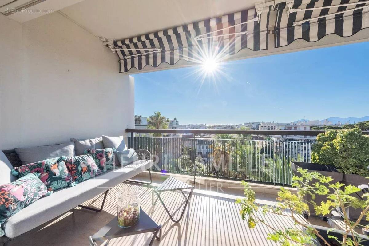 Appartement à CANNES