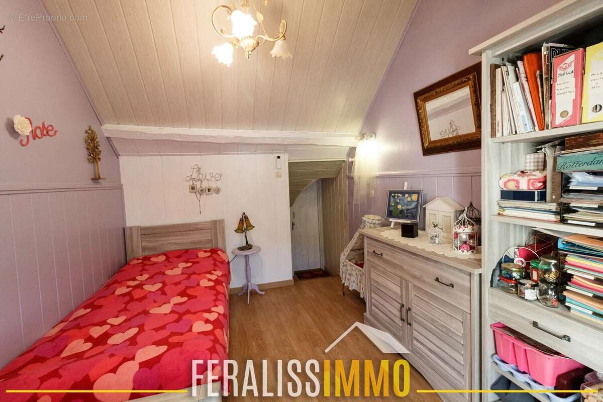 Maison à VAUX-SUR-SEINE