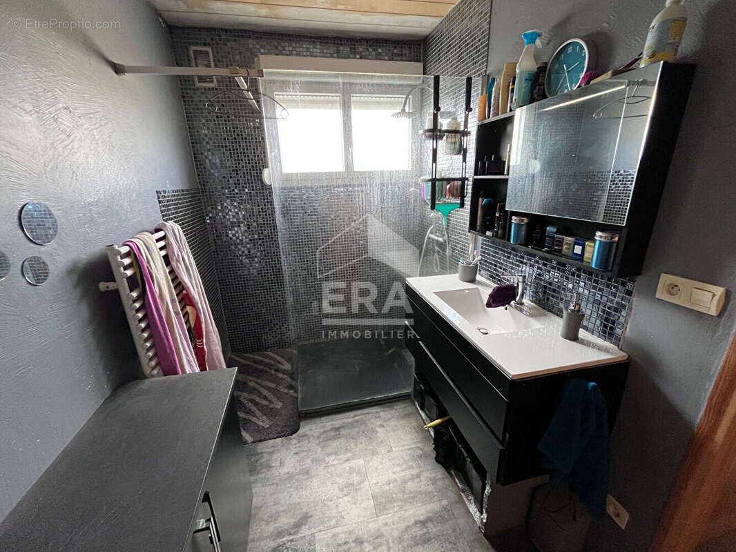 Maison à PIERREFONTAINE-LES-VARANS