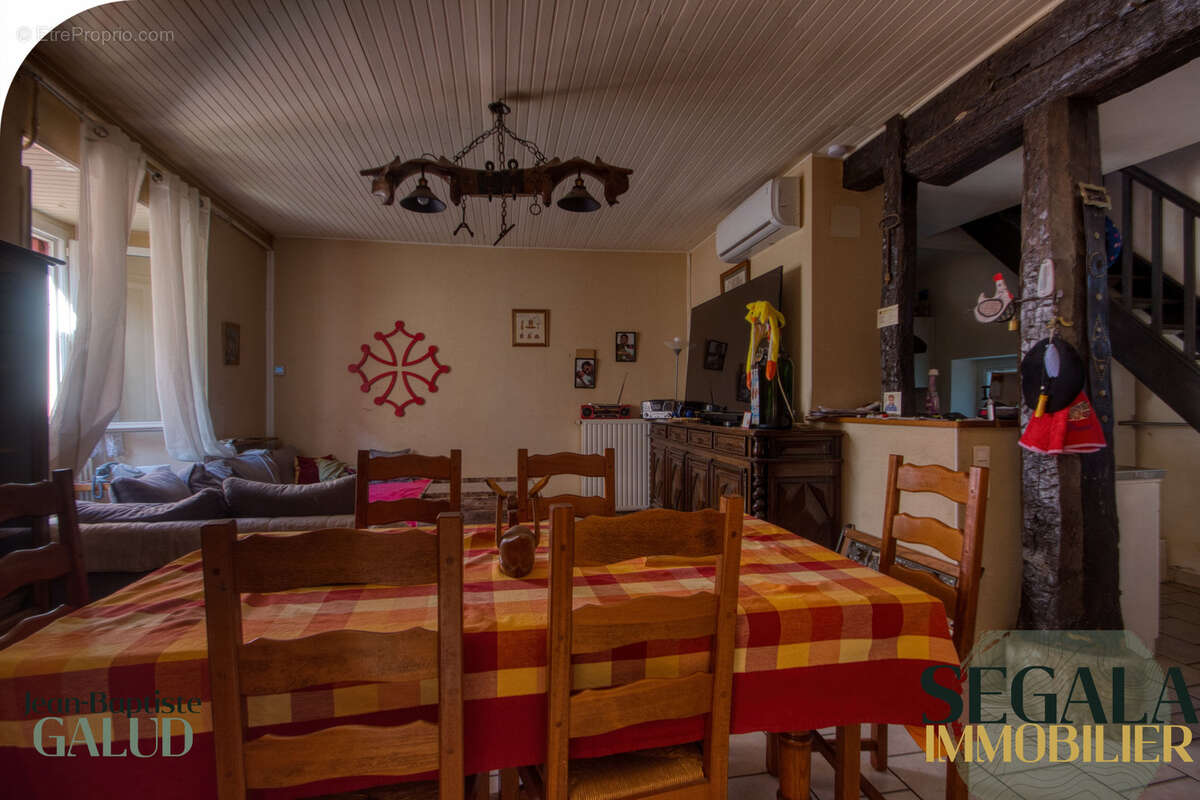 Maison à PAMPELONNE