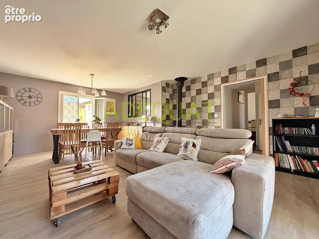 Photo Maison à Septeme au prix de 389 000€