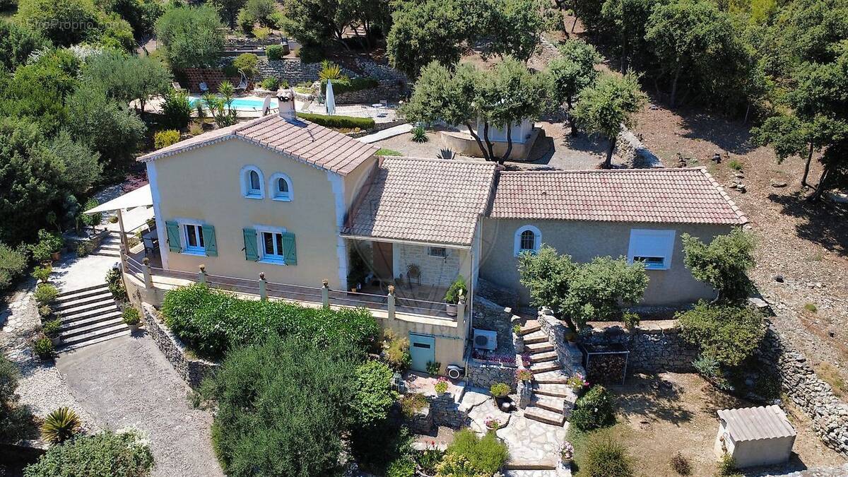 Maison à BOISSET-ET-GAUJAC