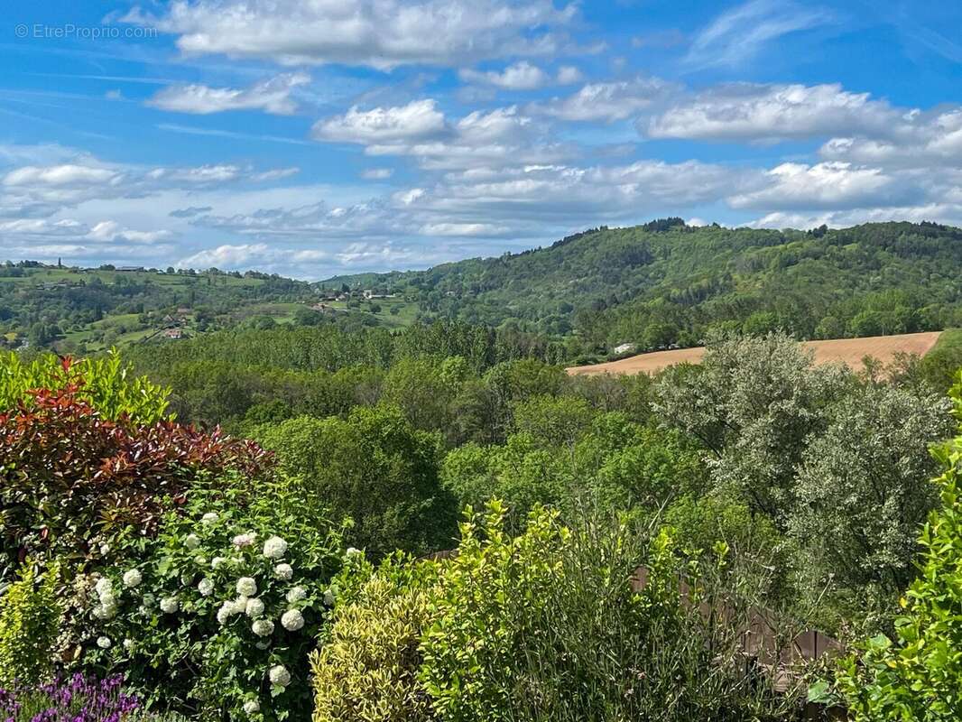 Maison à BEAULIEU-SUR-DORDOGNE