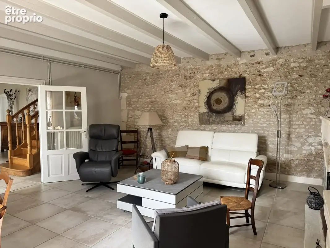 Maison 7 pièces 180 m² à vendre à Semussac (17120) - photo 5