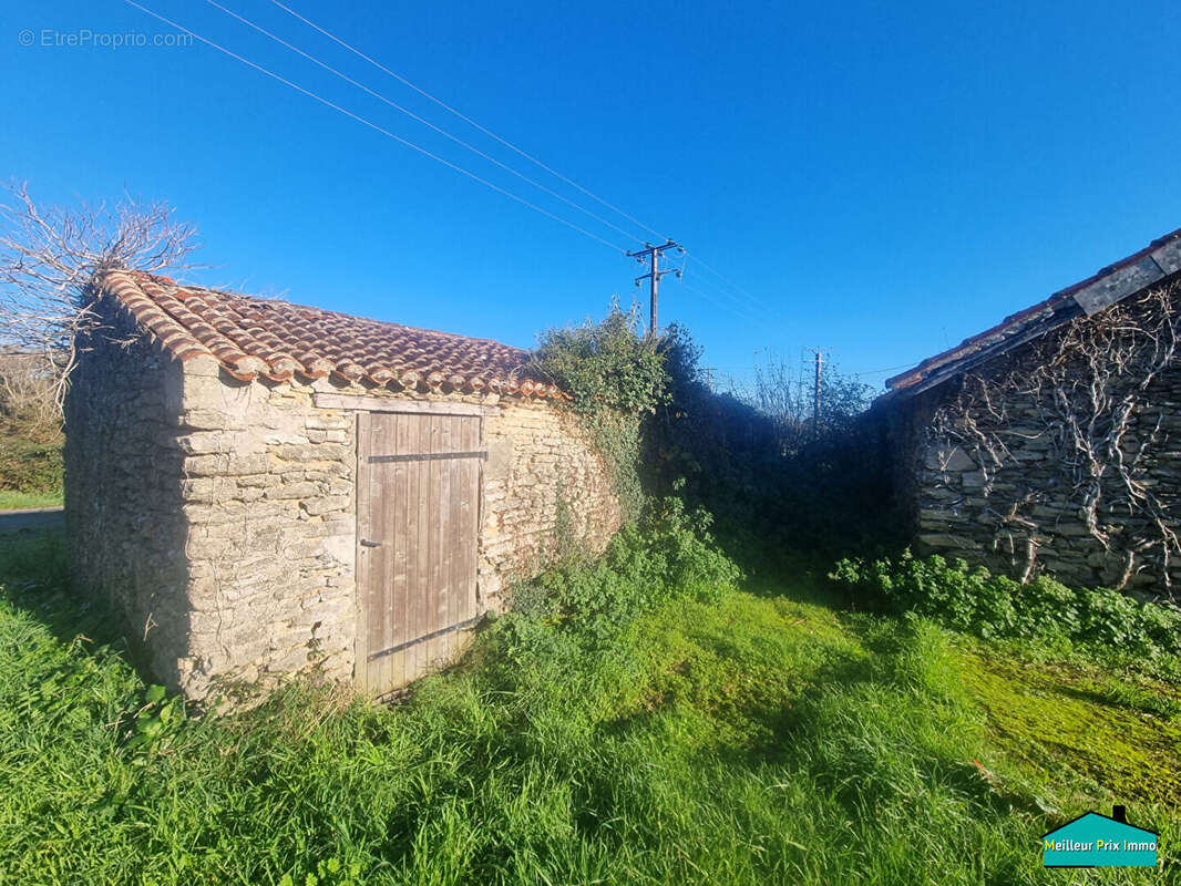 Maison à PAULX