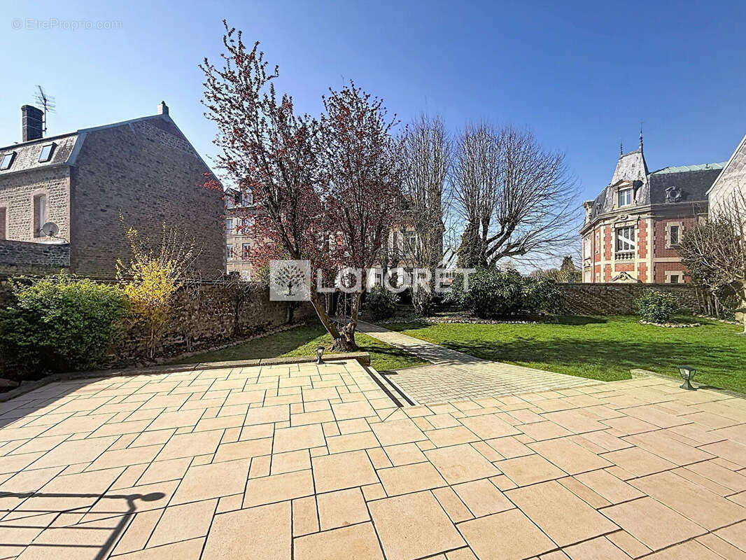 Maison bourgeoise centre ville de Flers - photo 3