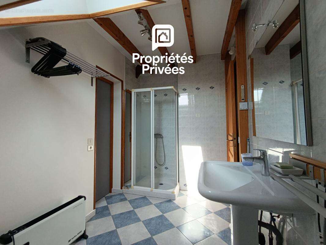 Dans le Dépt 25, en secteur limitrophe à MARNAY 70 : Belle maison familiale de 193 m2 habitables avec sous-sol complet semi-ente - photo 11