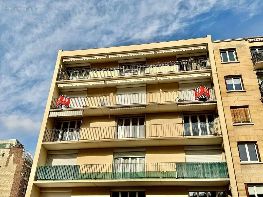 Appartement à BOIS-COLOMBES