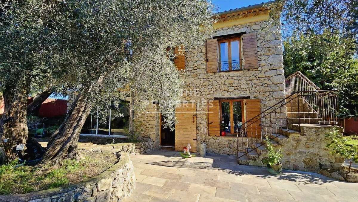 Maison à GRASSE