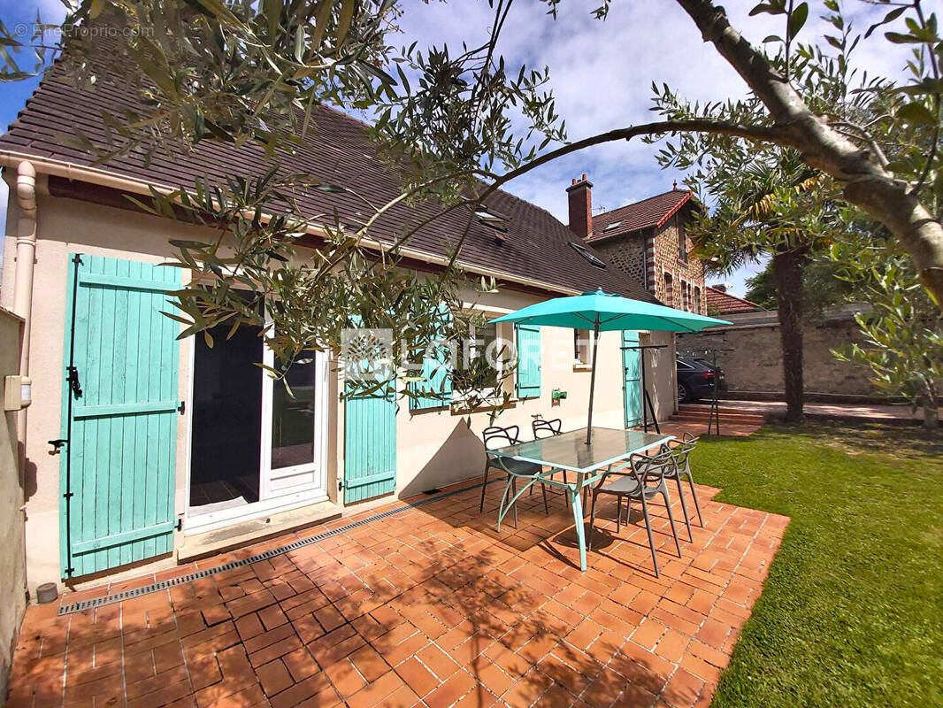 Maison à VILLEMOMBLE