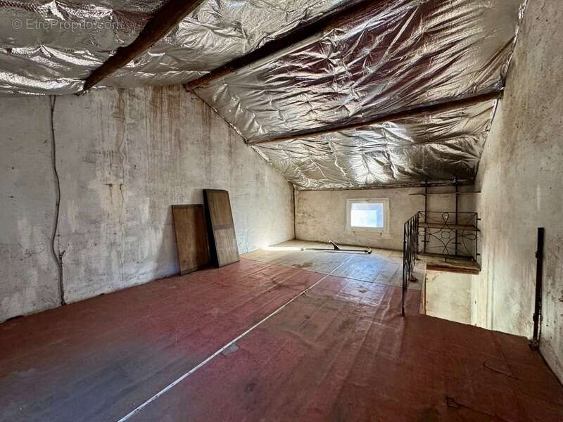 Maison à VAL-ET-CHATILLON