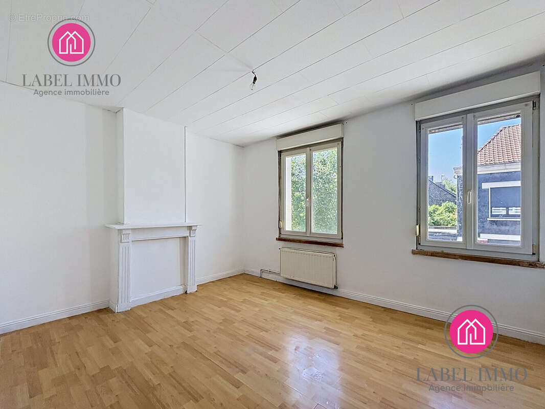 Appartement à CONDE-SUR-L'ESCAUT