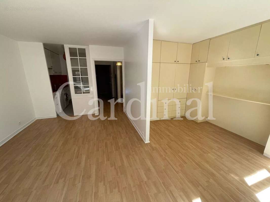 Appartement à NOISY-LE-ROI