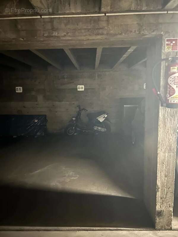 Lot boxes+parkings Levallois Perret//Anatole - photo 3