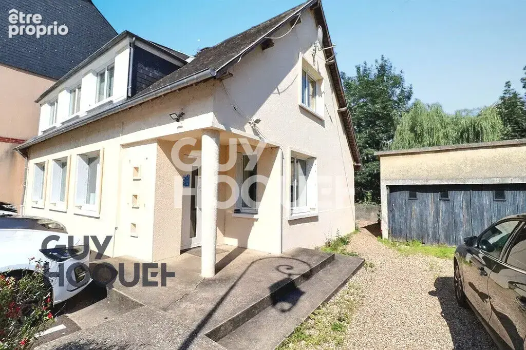 Bernay, maison au coeur du centre-ville - photo 1
