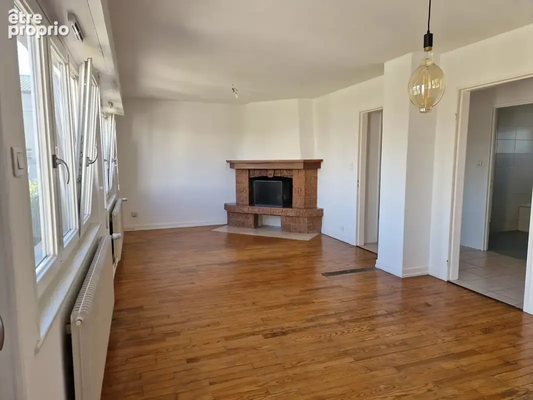 En exclusivité à Sausheim très agréable maison de 5 pièces - photo 2