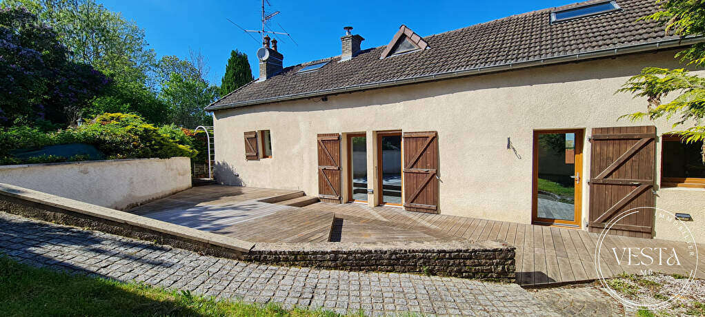 Maison à FLEUREY-SUR-OUCHE