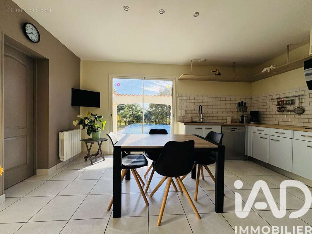 Photo 5 - Maison à BREUILLET