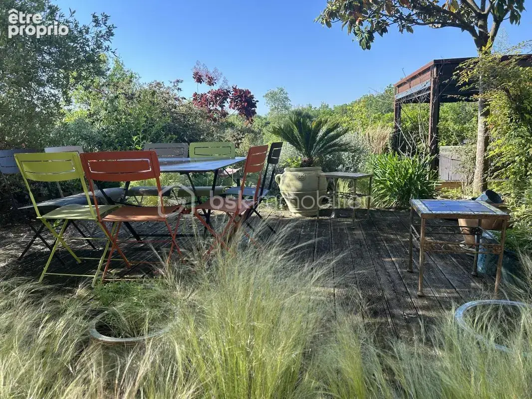 Magnifique propriete en pierres - vue - calme - gites - dependances - source - etang - photo 6