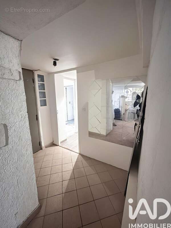 Photo 4 - Appartement à MONTROUGE