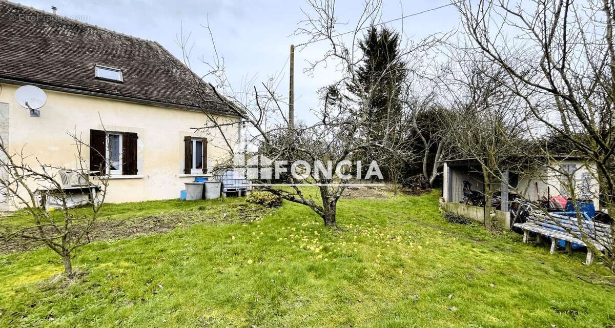 Maison à LA CHAPELLE-SAINT-REMY