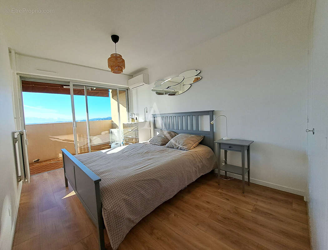Appartement à CAGNES-SUR-MER