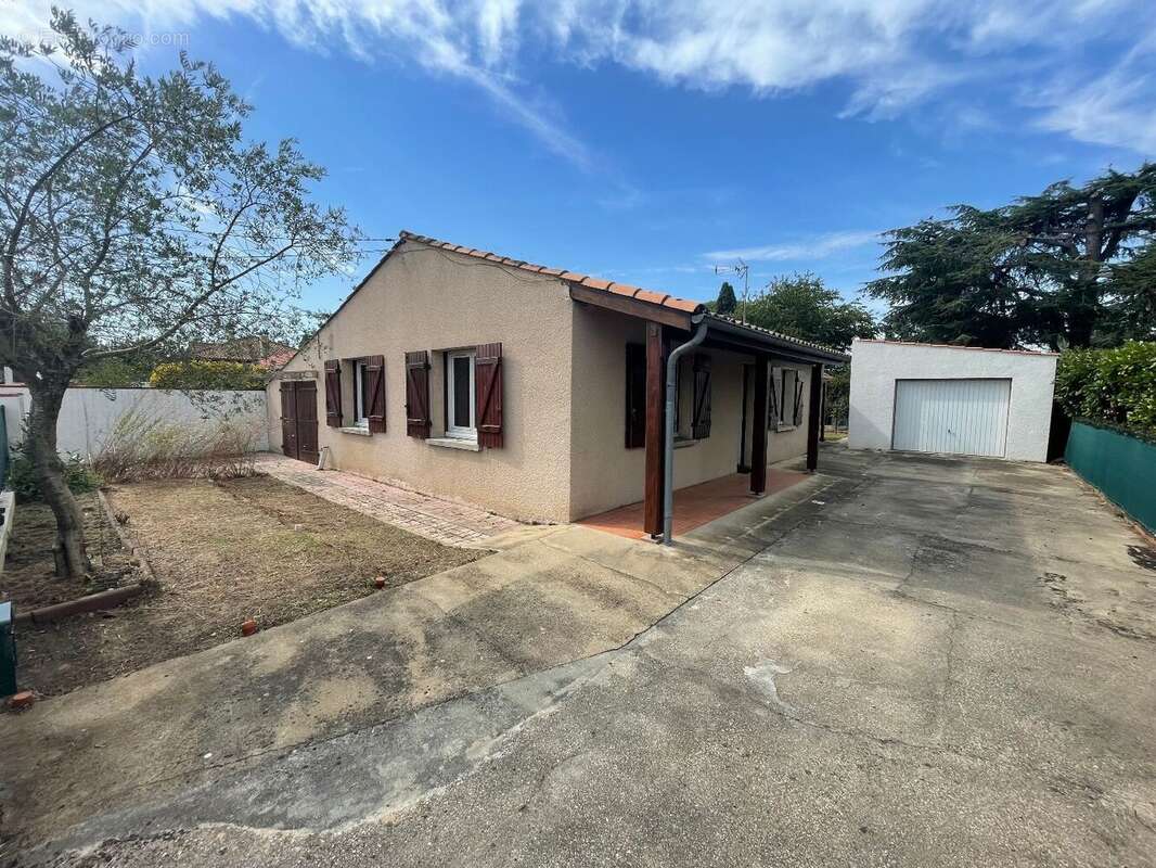 Maison à AUCAMVILLE