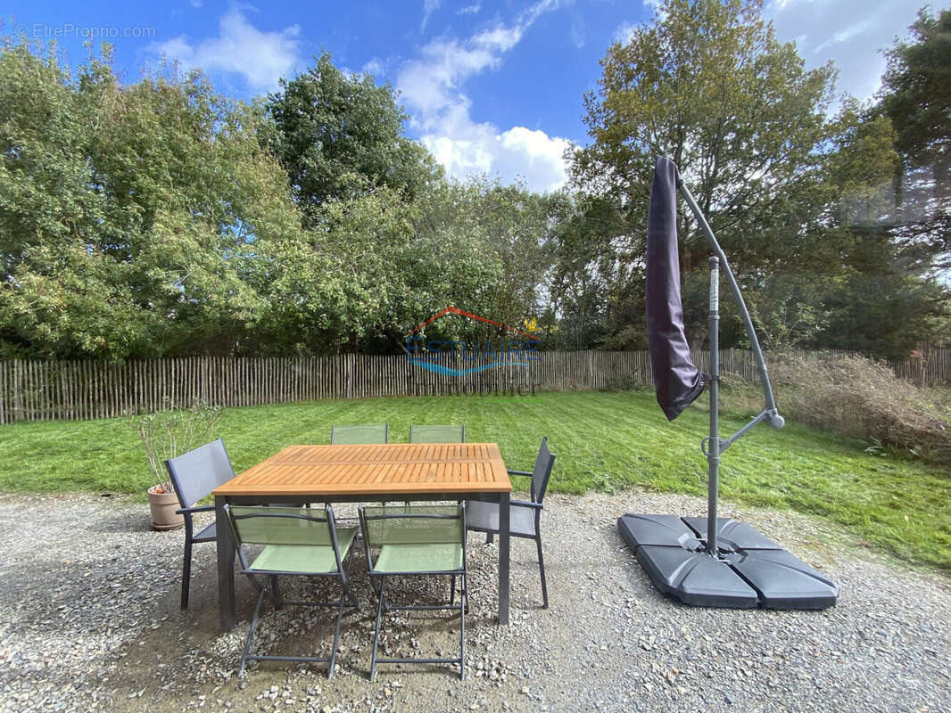 Maison à LE TEMPLE-DE-BRETAGNE