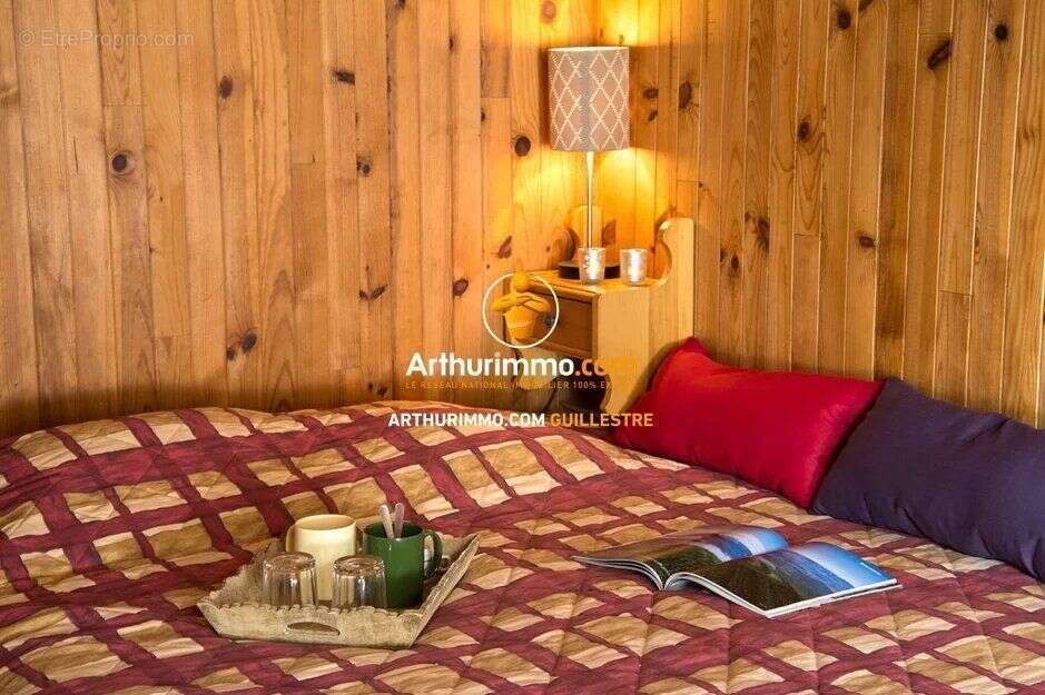 Commerce à RISTOLAS