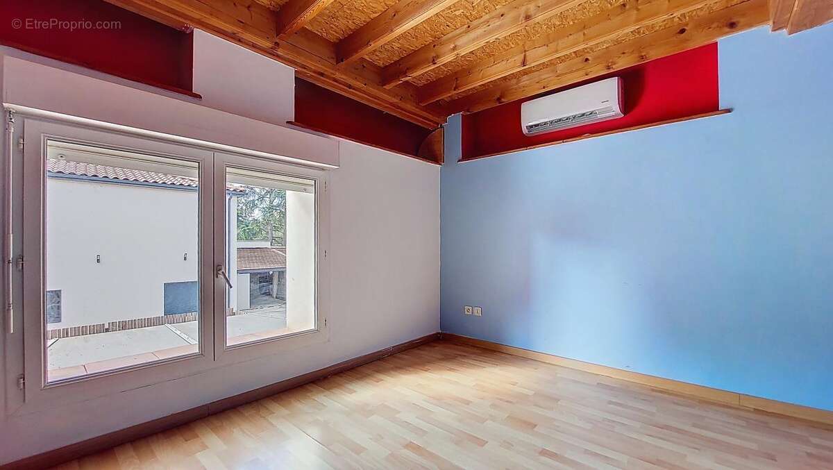 Maison à SAINT-PRIEST