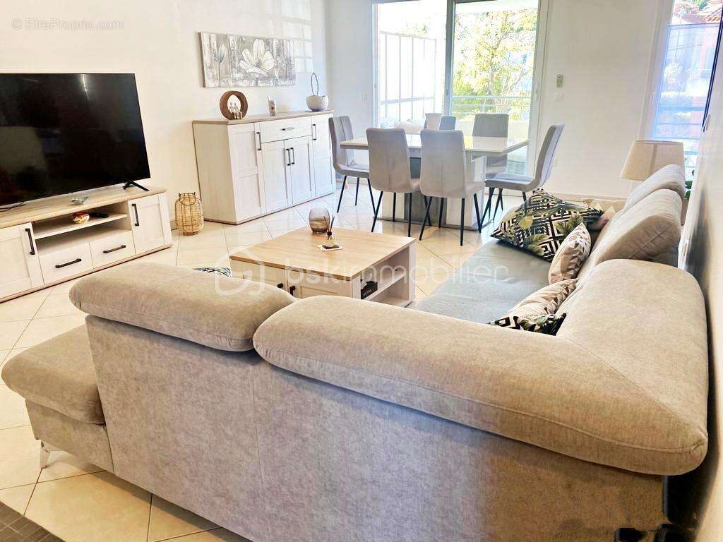 Appartement à HYERES