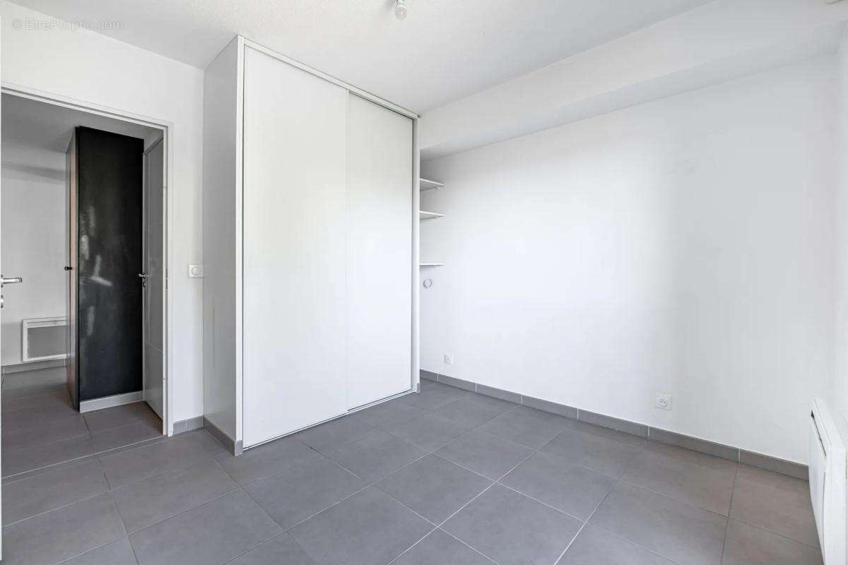 Appartement à PUGET-SUR-ARGENS