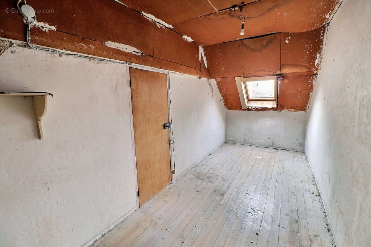 Maison à MILLY-LA-FORET