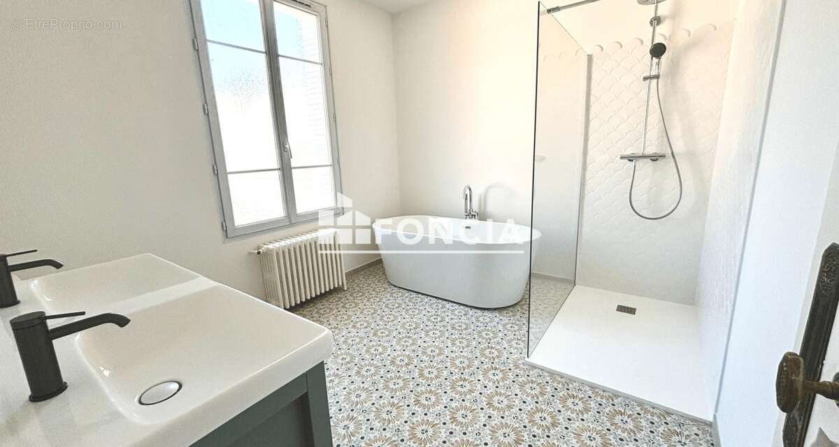 Maison à SAINT-RAPHAEL