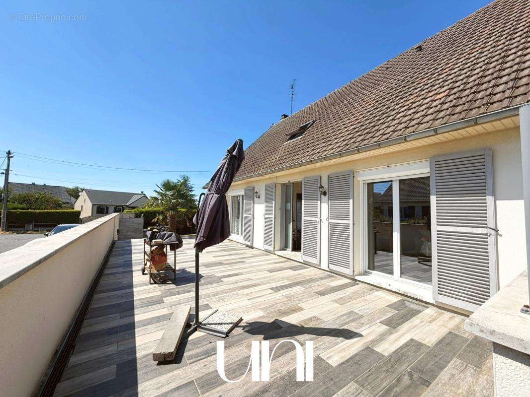 Maison à GRANDCAMP-MAISY